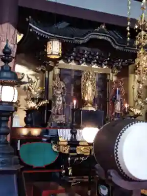 津観音の本殿・本堂