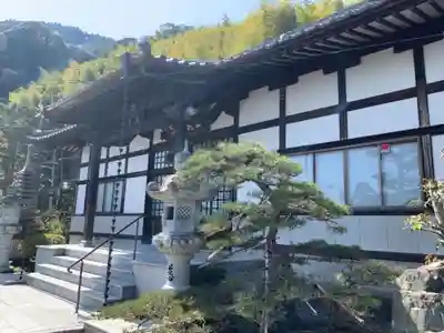 宝積寺の本殿・本堂