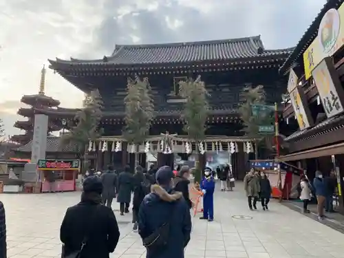 川崎大師（平間寺）の山門・神門