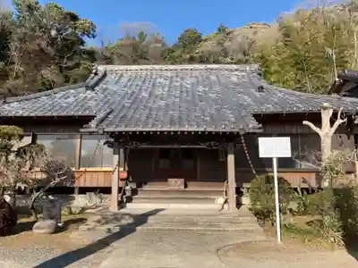 寶龍寺の本殿・本堂