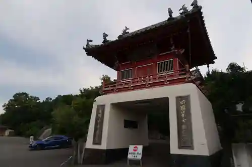 十楽寺の山門