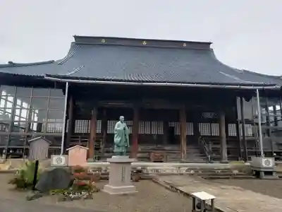 引接寺の本殿・本堂