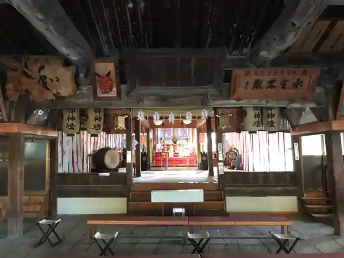 江田島八幡宮の建物その他