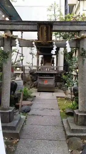 稲荷鬼王神社の末社・摂社