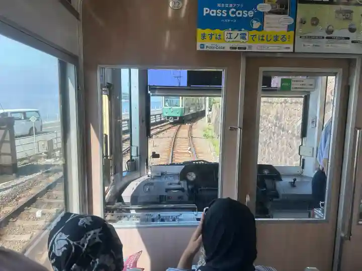 鶴岡八幡宮の{uncategorized: "未分類", other: "その他", undefined: "問題あり", building: "その他建物", grave: "お墓", sacred_gate: "鳥居", guardian: "狛犬", statue: "像", buddha: "仏像", history: "歴史", nature: "自然", garden: "庭園", animal: "動物", pagoda: "塔", temizu: "手水舎", mountain_gate: "山門・神門", sanctuary: "本殿・本堂", subordinate: "末社・摂社", art: "芸術", scenery: "景色", jizo: "地蔵", ema: "絵馬", goshuin: "御朱印", omikuji: "おみくじ", items: "授与品その他", amulet: "お守り", goshuincho: "御朱印帳", eats: "食事", festival: "お祭り", votive_dance: "神楽", shichigosan: "七五三参", wedding: "結婚式", experience: "体験その他", initially: "初詣", around: "周辺", anti_infection: "感染症対策"}