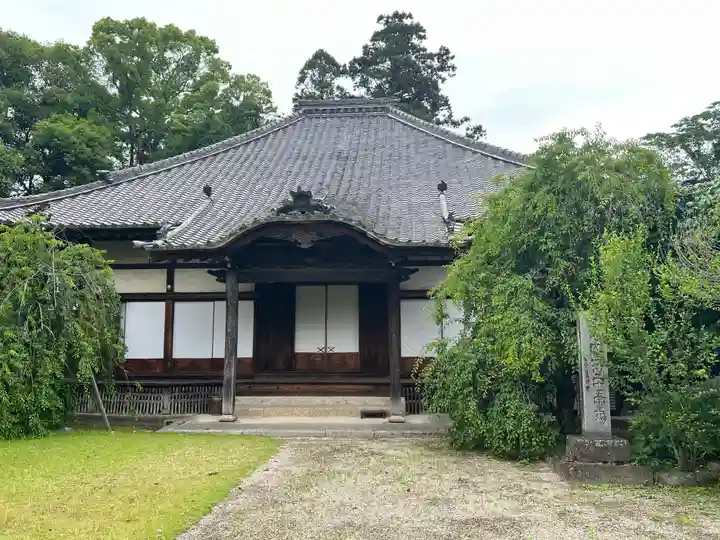 性源寺の本殿・本堂