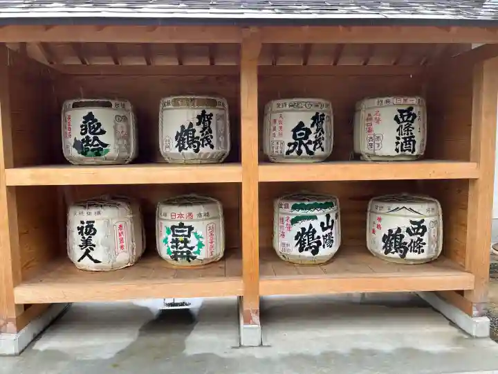 御建神社の{uncategorized: "未分類", other: "その他", undefined: "問題あり", building: "その他建物", grave: "お墓", sacred_gate: "鳥居", guardian: "狛犬", statue: "像", buddha: "仏像", history: "歴史", nature: "自然", garden: "庭園", animal: "動物", pagoda: "塔", temizu: "手水舎", mountain_gate: "山門・神門", sanctuary: "本殿・本堂", subordinate: "末社・摂社", art: "芸術", scenery: "景色", jizo: "地蔵", ema: "絵馬", goshuin: "御朱印", omikuji: "おみくじ", items: "授与品その他", amulet: "お守り", goshuincho: "御朱印帳", eats: "食事", festival: "お祭り", votive_dance: "神楽", shichigosan: "七五三参", wedding: "結婚式", experience: "体験その他", initially: "初詣", around: "周辺", anti_infection: "感染症対策"}