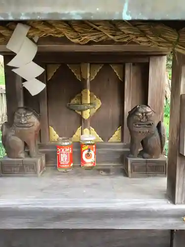 十二柱神社の本殿