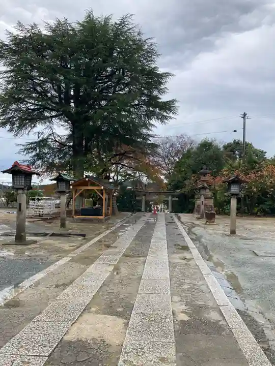 子鍬倉神社の庭園
