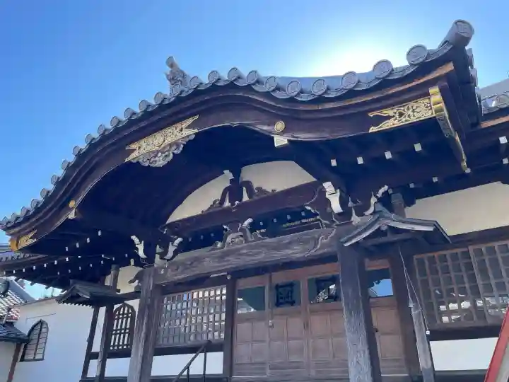 蓮慶寺の{uncategorized: "未分類", other: "その他", undefined: "問題あり", building: "その他建物", grave: "お墓", sacred_gate: "鳥居", guardian: "狛犬", statue: "像", buddha: "仏像", history: "歴史", nature: "自然", garden: "庭園", animal: "動物", pagoda: "塔", temizu: "手水舎", mountain_gate: "山門・神門", sanctuary: "本殿・本堂", subordinate: "末社・摂社", art: "芸術", scenery: "景色", jizo: "地蔵", ema: "絵馬", goshuin: "御朱印", omikuji: "おみくじ", items: "授与品その他", amulet: "お守り", goshuincho: "御朱印帳", eats: "食事", festival: "お祭り", votive_dance: "神楽", shichigosan: "七五三参", wedding: "結婚式", experience: "体験その他", initially: "初詣", around: "周辺", anti_infection: "感染症対策"}