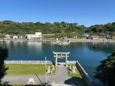 田島神社の{uncategorized: "未分類", other: "その他", undefined: "問題あり", building: "その他建物", grave: "お墓", sacred_gate: "鳥居", guardian: "狛犬", statue: "像", buddha: "仏像", history: "歴史", nature: "自然", garden: "庭園", animal: "動物", pagoda: "塔", temizu: "手水舎", mountain_gate: "山門・神門", sanctuary: "本殿・本堂", subordinate: "末社・摂社", art: "芸術", scenery: "景色", jizo: "地蔵", ema: "絵馬", goshuin: "御朱印", omikuji: "おみくじ", items: "授与品その他", amulet: "お守り", goshuincho: "御朱印帳", eats: "食事", festival: "お祭り", votive_dance: "神楽", shichigosan: "七五三参", wedding: "結婚式", experience: "体験その他", initially: "初詣", around: "周辺", anti_infection: "感染症対策"}