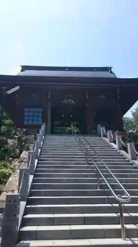 武蔵御嶽神社の山門・神門