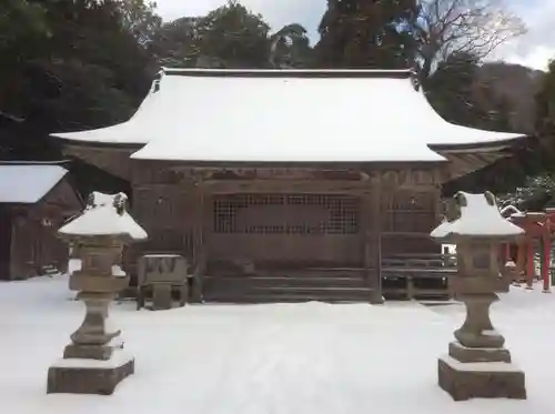 多倍神社の本殿