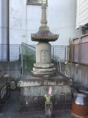 長松院のお墓