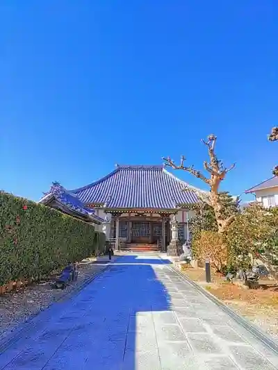 明勝寺の本殿