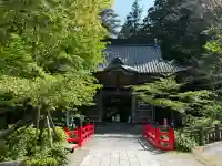 榛名神社の{uncategorized: "未分類", other: "その他", undefined: "問題あり", building: "その他建物", grave: "お墓", sacred_gate: "鳥居", guardian: "狛犬", statue: "像", buddha: "仏像", history: "歴史", nature: "自然", garden: "庭園", animal: "動物", pagoda: "塔", temizu: "手水舎", mountain_gate: "山門・神門", sanctuary: "本殿・本堂", subordinate: "末社・摂社", art: "芸術", scenery: "景色", jizo: "地蔵", ema: "絵馬", goshuin: "御朱印", omikuji: "おみくじ", items: "授与品その他", amulet: "お守り", goshuincho: "御朱印帳", eats: "食事", festival: "お祭り", votive_dance: "神楽", shichigosan: "七五三参", wedding: "結婚式", experience: "体験その他", initially: "初詣", around: "周辺", anti_infection: "感染症対策"}