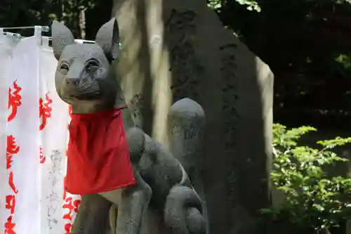 豊川閣　妙厳寺の狛犬