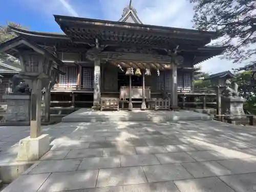 高山稲荷神社の本殿