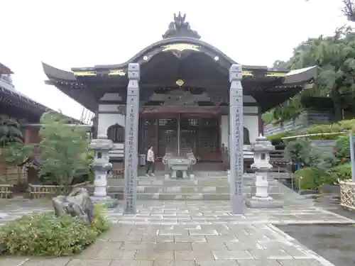 西光寺の本殿・本堂
