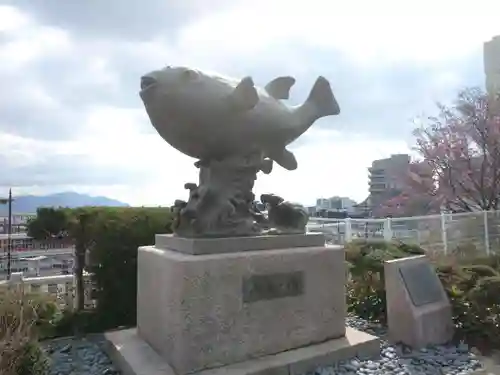 亀山八幡宮の狛犬