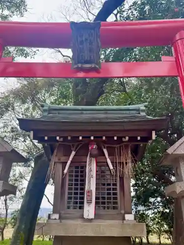 凉森神社の{uncategorized: "未分類", other: "その他", undefined: "問題あり", building: "その他建物", grave: "お墓", sacred_gate: "鳥居", guardian: "狛犬", statue: "像", buddha: "仏像", history: "歴史", nature: "自然", garden: "庭園", animal: "動物", pagoda: "塔", temizu: "手水舎", mountain_gate: "山門・神門", sanctuary: "本殿・本堂", subordinate: "末社・摂社", art: "芸術", scenery: "景色", jizo: "地蔵", ema: "絵馬", goshuin: "御朱印", omikuji: "おみくじ", items: "授与品その他", amulet: "お守り", goshuincho: "御朱印帳", eats: "食事", festival: "お祭り", votive_dance: "神楽", shichigosan: "七五三参", wedding: "結婚式", experience: "体験その他", initially: "初詣", around: "周辺", anti_infection: "感染症対策"}