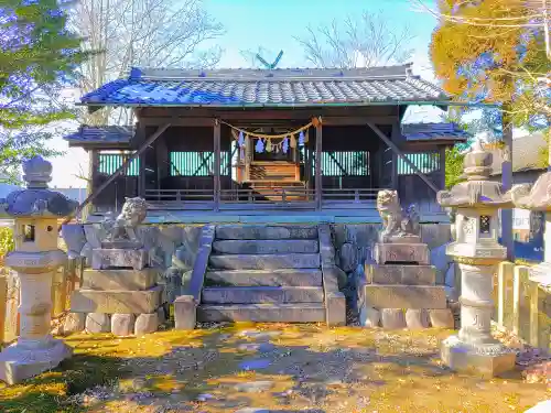 室原神社（萩原町串作）の本殿・本堂
