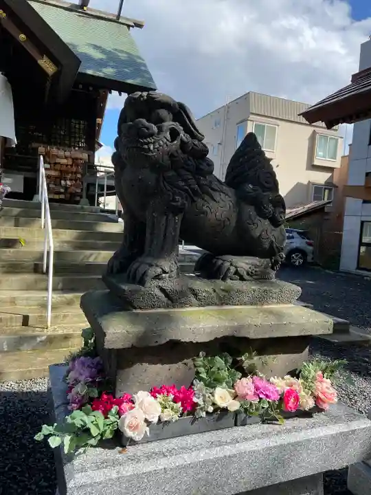 札幌諏訪神社の狛犬