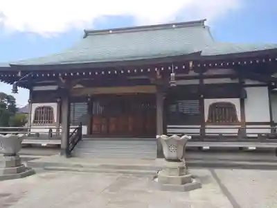 高圓寺の本殿・本堂