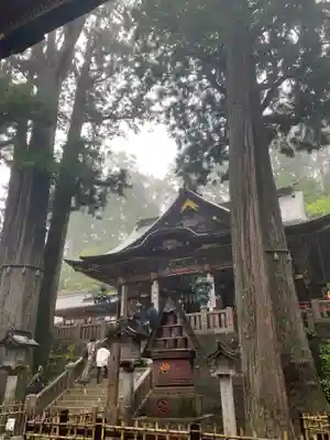 三峯神社の本殿・本堂