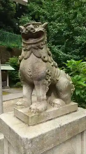 久國神社の狛犬