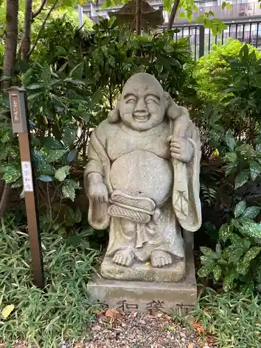 成子天神社の像