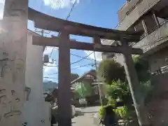 白山神社の鳥居