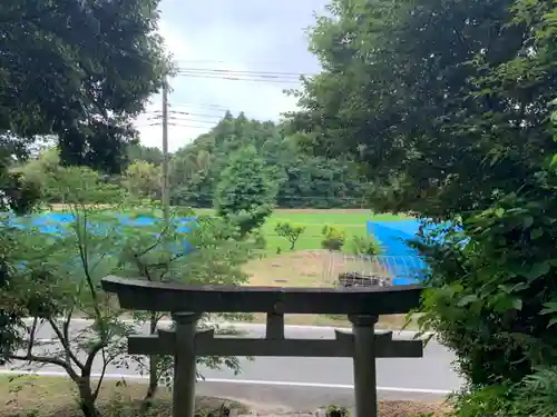 谷上神社の景色