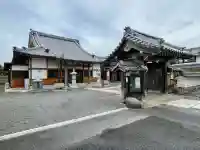 広潭寺の{uncategorized: "未分類", other: "その他", undefined: "問題あり", building: "その他建物", grave: "お墓", sacred_gate: "鳥居", guardian: "狛犬", statue: "像", buddha: "仏像", history: "歴史", nature: "自然", garden: "庭園", animal: "動物", pagoda: "塔", temizu: "手水舎", mountain_gate: "山門・神門", sanctuary: "本殿・本堂", subordinate: "末社・摂社", art: "芸術", scenery: "景色", jizo: "地蔵", ema: "絵馬", goshuin: "御朱印", omikuji: "おみくじ", items: "授与品その他", amulet: "お守り", goshuincho: "御朱印帳", eats: "食事", festival: "お祭り", votive_dance: "神楽", shichigosan: "七五三参", wedding: "結婚式", experience: "体験その他", initially: "初詣", around: "周辺", anti_infection: "感染症対策"}