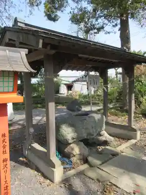 山田八幡神社の手水舎