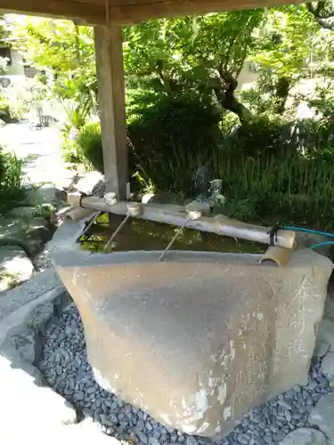 石薬師寺の手水舎