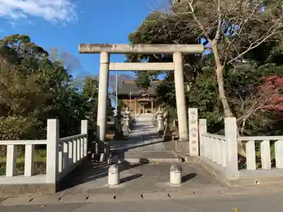 八幡神社の鳥居