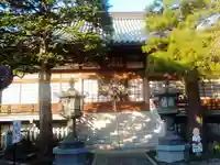徳蔵寺の本殿・本堂