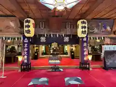 雄山神社中宮祈願殿(富山県)