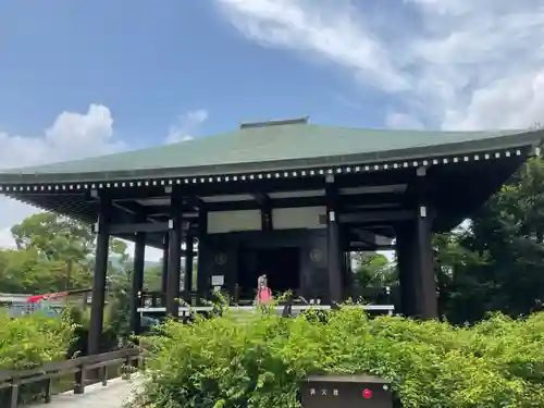 中宮寺の本殿・本堂