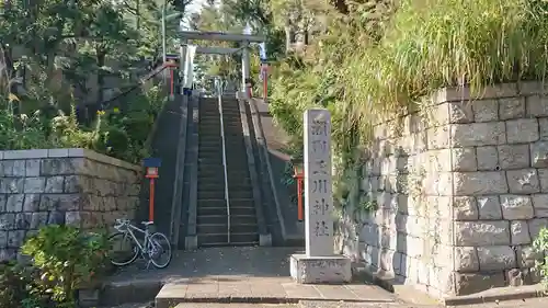 瀬田玉川神社の鳥居