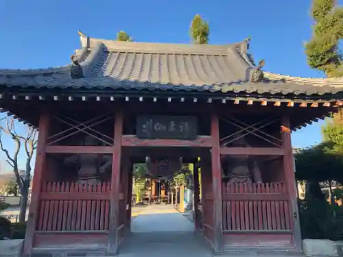 龍泉寺（足利厄除大師）の山門