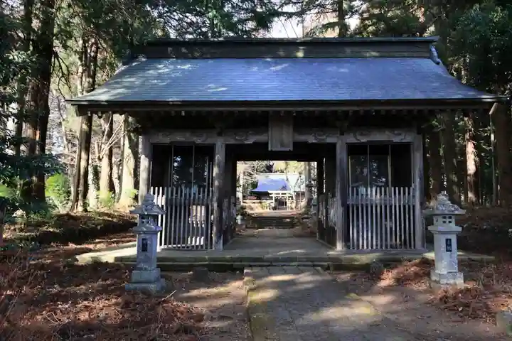 都々古別神社(馬場)の山門・神門