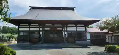 竜泉寺の本殿・本堂