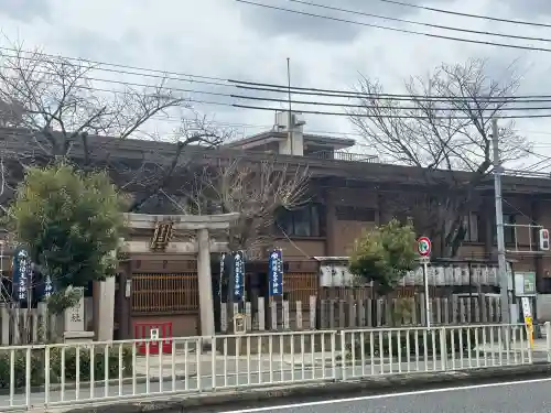 阿倍王子神社の{uncategorized: "未分類", other: "その他", undefined: "問題あり", building: "その他建物", grave: "お墓", sacred_gate: "鳥居", guardian: "狛犬", statue: "像", buddha: "仏像", history: "歴史", nature: "自然", garden: "庭園", animal: "動物", pagoda: "塔", temizu: "手水舎", mountain_gate: "山門・神門", sanctuary: "本殿・本堂", subordinate: "末社・摂社", art: "芸術", scenery: "景色", jizo: "地蔵", ema: "絵馬", goshuin: "御朱印", omikuji: "おみくじ", items: "授与品その他", amulet: "お守り", goshuincho: "御朱印帳", eats: "食事", festival: "お祭り", votive_dance: "神楽", shichigosan: "七五三参", wedding: "結婚式", experience: "体験その他", initially: "初詣", around: "周辺", anti_infection: "感染症対策"}