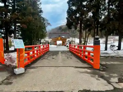 青龍寺(昭和大仏)の{uncategorized: "未分類", other: "その他", undefined: "問題あり", building: "その他建物", grave: "お墓", sacred_gate: "鳥居", guardian: "狛犬", statue: "像", buddha: "仏像", history: "歴史", nature: "自然", garden: "庭園", animal: "動物", pagoda: "塔", temizu: "手水舎", mountain_gate: "山門・神門", sanctuary: "本殿・本堂", subordinate: "末社・摂社", art: "芸術", scenery: "景色", jizo: "地蔵", ema: "絵馬", goshuin: "御朱印", omikuji: "おみくじ", items: "授与品その他", amulet: "お守り", goshuincho: "御朱印帳", eats: "食事", festival: "お祭り", votive_dance: "神楽", shichigosan: "七五三参", wedding: "結婚式", experience: "体験その他", initially: "初詣", around: "周辺", anti_infection: "感染症対策"}