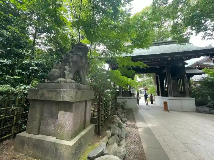 寒川神社の{uncategorized: "未分類", other: "その他", undefined: "問題あり", building: "その他建物", grave: "お墓", sacred_gate: "鳥居", guardian: "狛犬", statue: "像", buddha: "仏像", history: "歴史", nature: "自然", garden: "庭園", animal: "動物", pagoda: "塔", temizu: "手水舎", mountain_gate: "山門・神門", sanctuary: "本殿・本堂", subordinate: "末社・摂社", art: "芸術", scenery: "景色", jizo: "地蔵", ema: "絵馬", goshuin: "御朱印", omikuji: "おみくじ", items: "授与品その他", amulet: "お守り", goshuincho: "御朱印帳", eats: "食事", festival: "お祭り", votive_dance: "神楽", shichigosan: "七五三参", wedding: "結婚式", experience: "体験その他", initially: "初詣", around: "周辺", anti_infection: "感染症対策"}