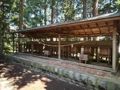 ニ柱神社(長野県)