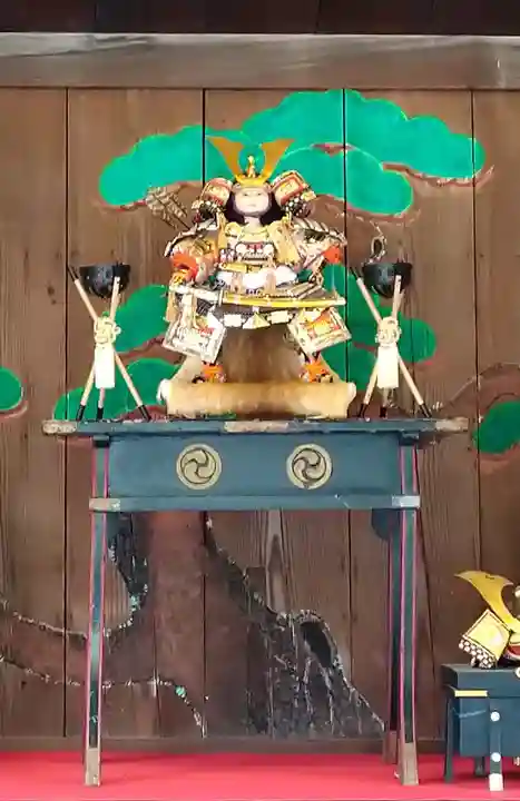 阿智神社の像