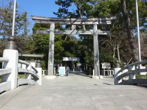 寒川神社の鳥居